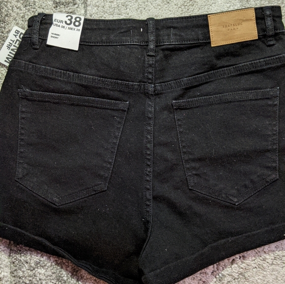New Zara Size 6 Hi-rise Short Button Fly - Picture 3 of 6
